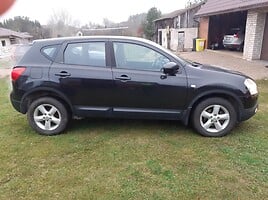 Nissan Qashqai 2007 г Внедорожник / Кроссовер