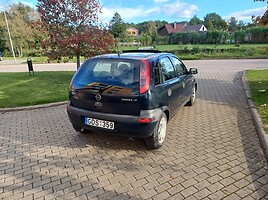 Opel Corsa 2002 y Hatchback