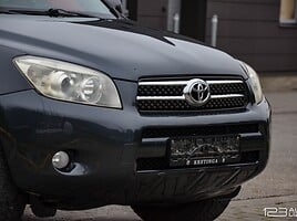 Toyota RAV4 2006 г Внедорожник / Кроссовер