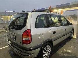 Opel Zafira 2000 m Vienatūris