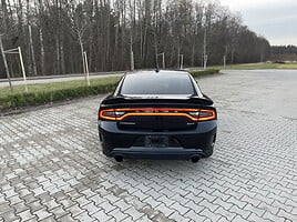 Dodge Charger VII SXT 2017 г