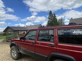 Jeep Cherokee 1999 y Off-road / Crossover