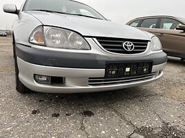 Toyota Avensis I 2001 m