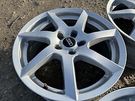 Audi Siunciam, 7J ET50 light alloy R17 rims