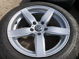 Volkswagen Siunciam, 8J ET30 R17 