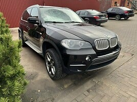 BMW X5 Visureigis / Krosoveris 2011