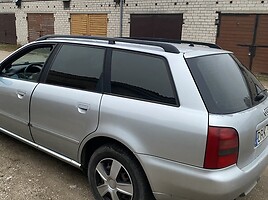 Audi A4 1996 m Universalas