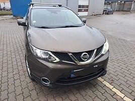 Nissan Qashqai 2014 y Off-road / Crossover