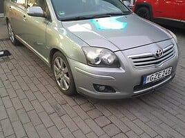 Toyota Avensis 2008 г Седан