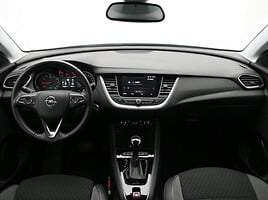 Opel Crossland X 2020 г Внедорожник / Кроссовер