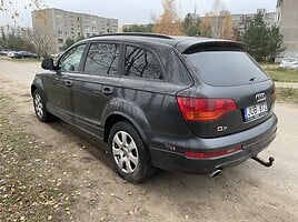 Audi Q7 2007 г Внедорожник / Кроссовер