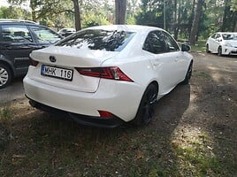 Lexus IS 300h 2013 г Седан