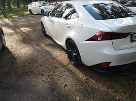 Lexus IS 300h 2013 г Седан