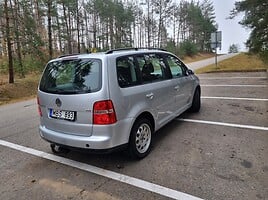 Volkswagen Touran 2006 г Минивэн