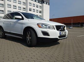 Volvo XC60 2012 г Внедорожник / Кроссовер