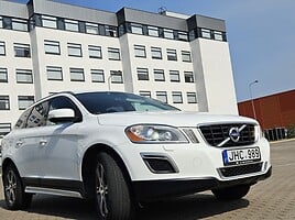 Volvo XC60 2012 г Внедорожник / Кроссовер