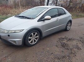 Honda Civic 2006 m Hečbekas