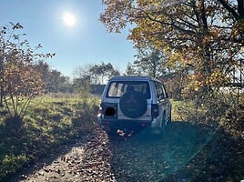 Mitsubishi Pajero 1991 m Visureigis / Krosoveris