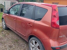 Nissan Note 2006 г Хэтчбек