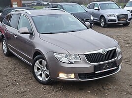 Skoda Superb Universalas 2011