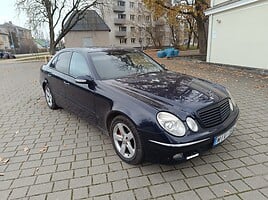 Mercedes-Benz E 220 2003 г Седан