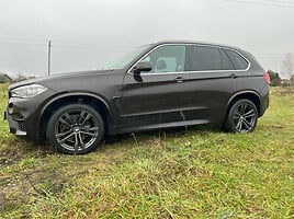 Bmw X5 2015 г Внедорожник / Кроссовер