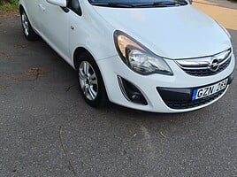 Opel Corsa 2013 г Хэтчбек