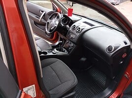 Nissan Qashqai 2007 г Внедорожник / Кроссовер