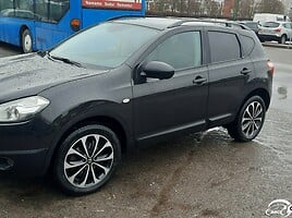 Nissan Qashqai 2014 y Off-road / Crossover