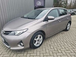 Toyota Auris Hečbekas 2013