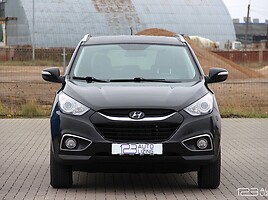 Hyundai ix35 2012 г Внедорожник / Кроссовер