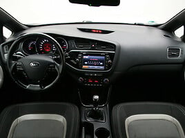 Kia Cee&apos;d 2014 г Хэтчбек