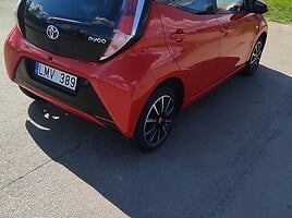 Toyota Aygo 2015 г Хэтчбек