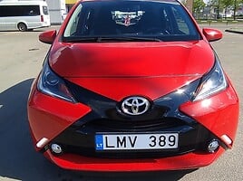 Toyota Aygo 2015 г Хэтчбек