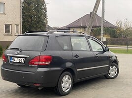 Toyota Avensis Verso 2003 m Vienatūris