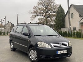 Toyota Avensis Verso 2003 m Vienatūris