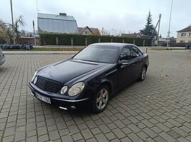 Mercedes-Benz E 220 2003 г Седан