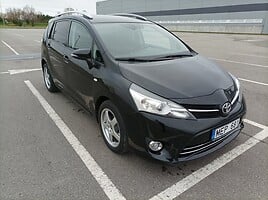 Toyota Verso TDI 2013 г