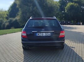 Mercedes-Benz C 250 S204 2012 y