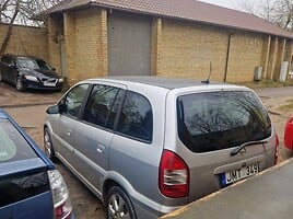 Opel Zafira 2004 г Минивэн