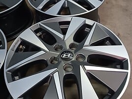 Hyundai light alloy R18 rims