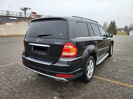 Mercedes-Benz GL 450 2011 y Off-road / Crossover