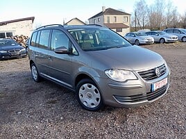 Volkswagen Touran 2010 m Vienatūris