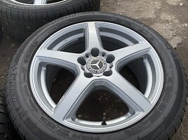 Mercedes-Benz Siunciam, 7.5J ET47 light alloy R17 rims