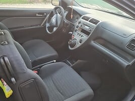 Honda Civic 2003 m dalys