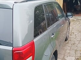 Suzuki Grand Vitara 2007 г Внедорожник / Кроссовер