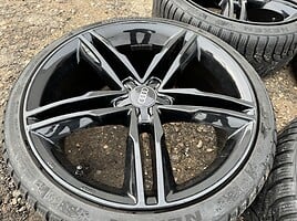 Audi Siunciam, 8,5J ET35 light alloy R19 rims