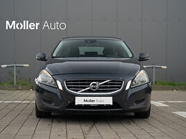 Volvo V60 2013 m Universalas