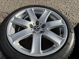 Volkswagen Siunciam, 8J ET30 Transporter light alloy R17 rims