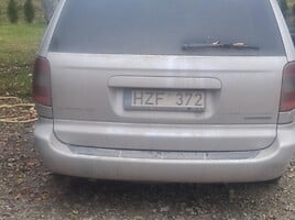 Chrysler Grand Voyager IV 2004 y